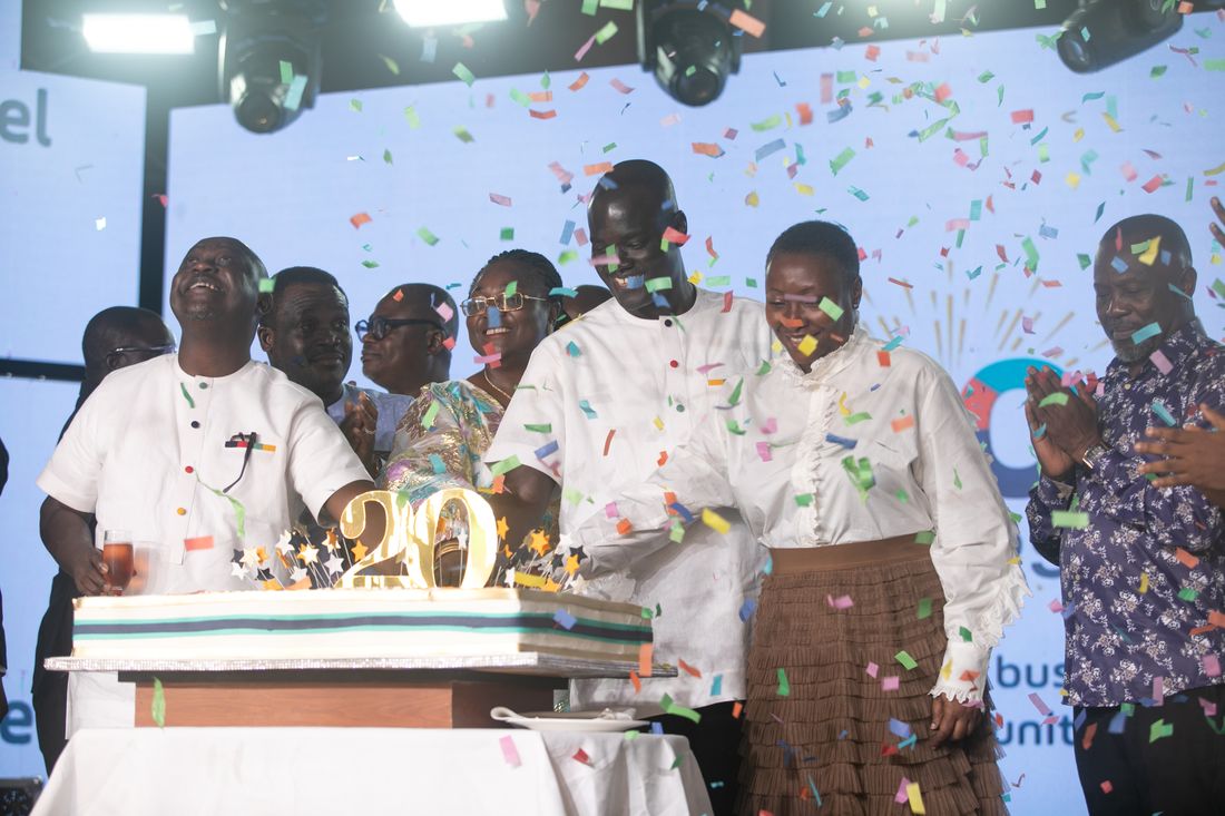 Confetti falling as the cake is cut